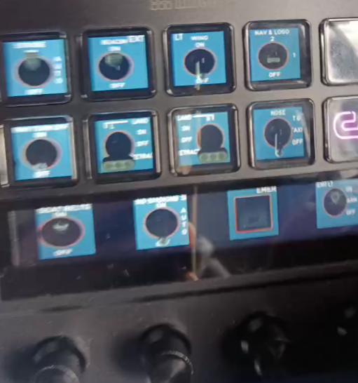 N4pro-模拟飞行布局展示